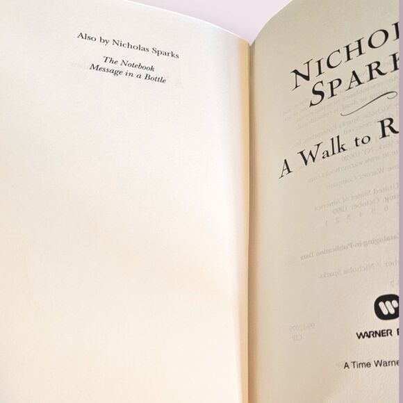 First Edition A Walk to Remember - Picture 7 of 7